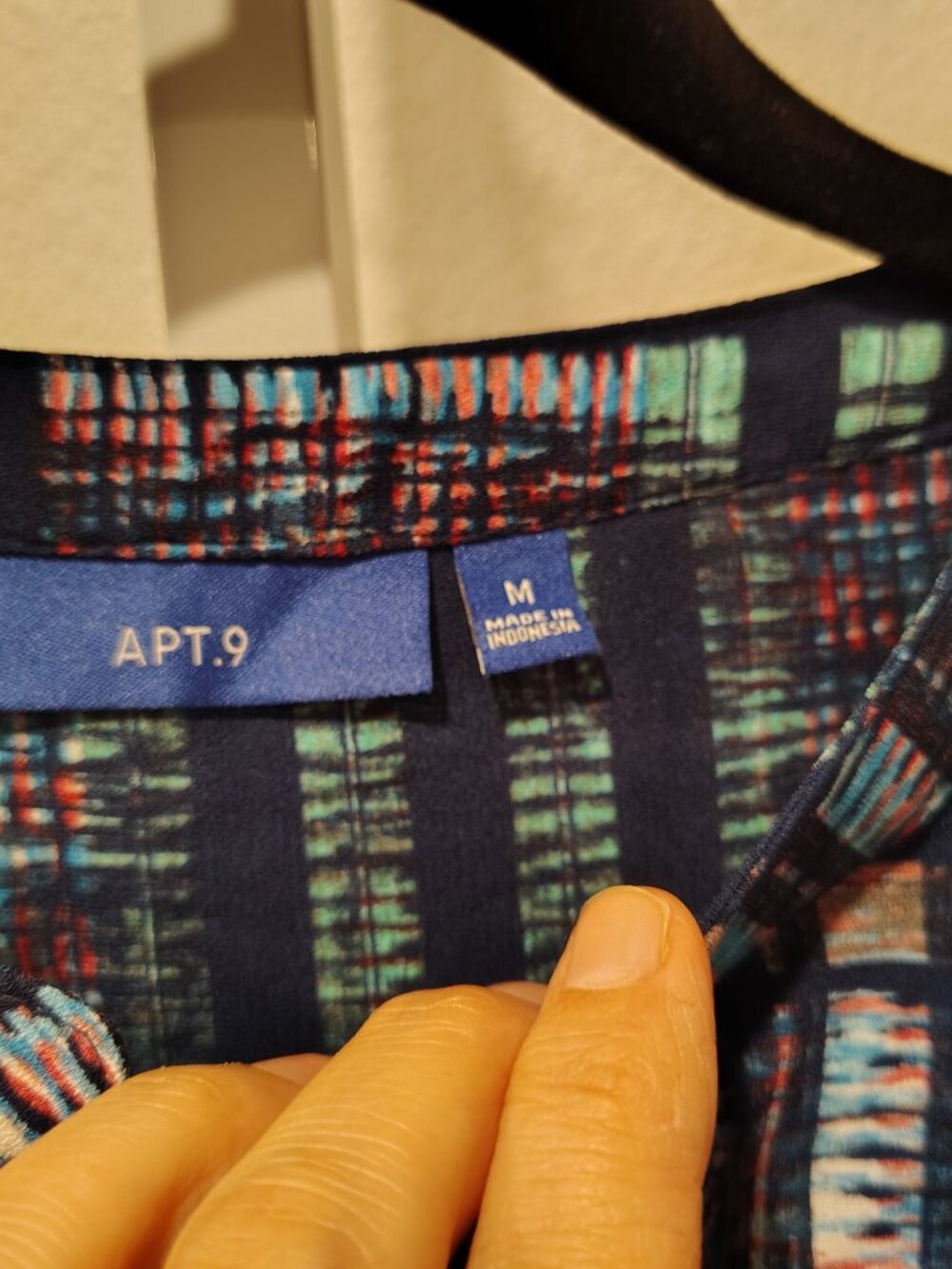 Apt. 9 Tank Top Size Medium Polyester Sleeveless Abstract Plaid Zipper - Picture 6 of 10